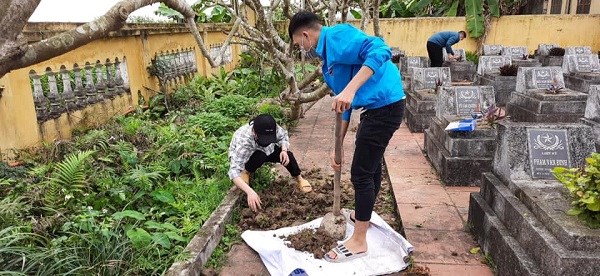 Ra quân ngày chủ nhật xanh