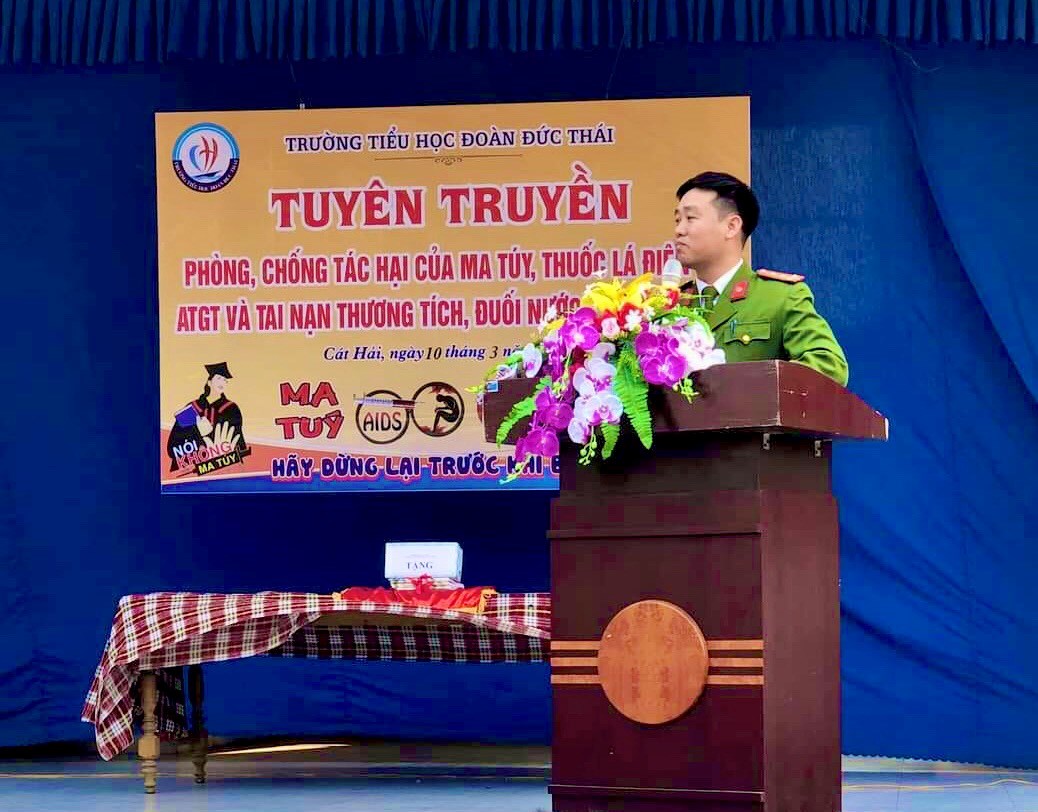 TUYÊN TRUYỀN PHÒNG CHỐNG TÁC HẠI CỦA MA TÚY, THUỐC LÁ ĐIỆN TỬ, AN TOÀN GIAO THÔNG VÀ TAI NẠN THƯƠNG TÍCH, ĐUỐI NƯỚC CHO HỌC SINH