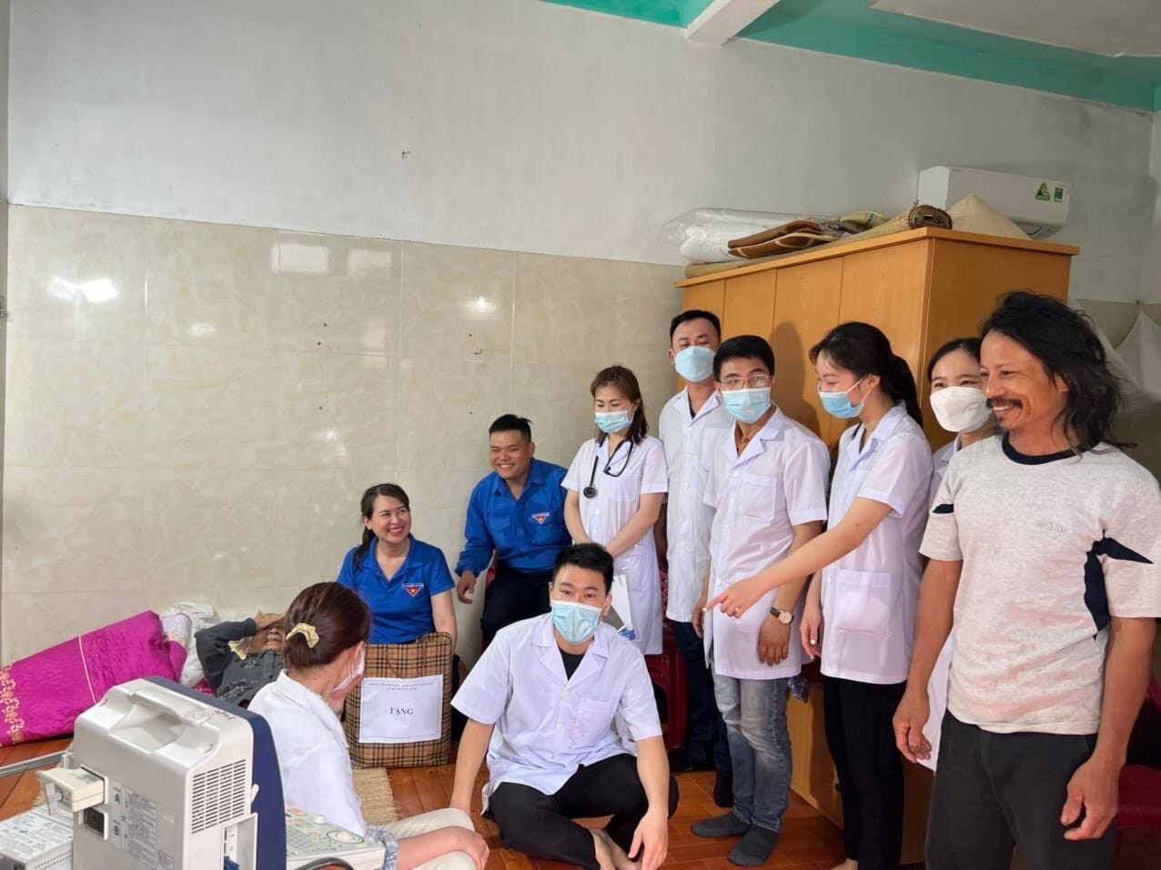 CÔNG TRÌNH THANH NIÊN: "CHUỖI HOẠT ĐỘNG KHÁM CHỮA BỆNH, CẤP PHÁT THUỐC MIỄN PHÍ" CHIẾN DỊCH TNTN HÈ 2022