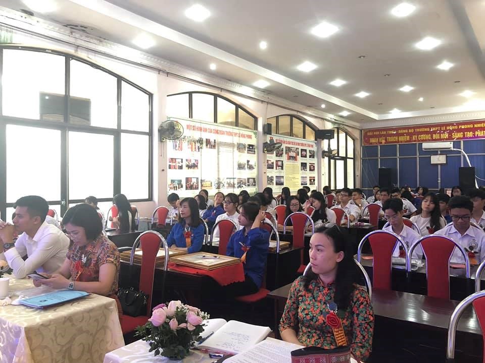 Quang cảnh hội nghị
