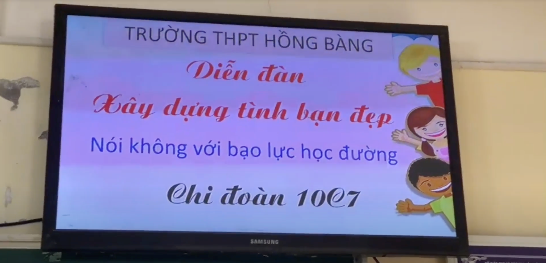 Diễn đàn "Xây dựng tình bạn đẹp - Nói không với bạo lực học đường" - THPT Hồng Bàng