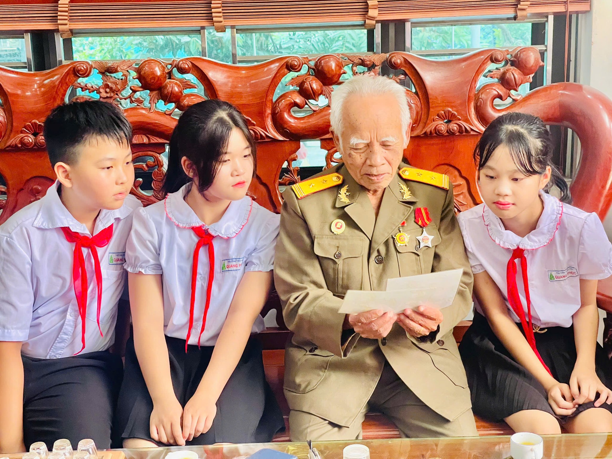 CÂU CHUYỆN THỜI HOA LỬA – HÀNH TRÌNH TRI ÂN VÀ TIẾP LỬA TRUYỀN THỐNG CỦA TUỔI TRẺ XÃ TỨ KỲ