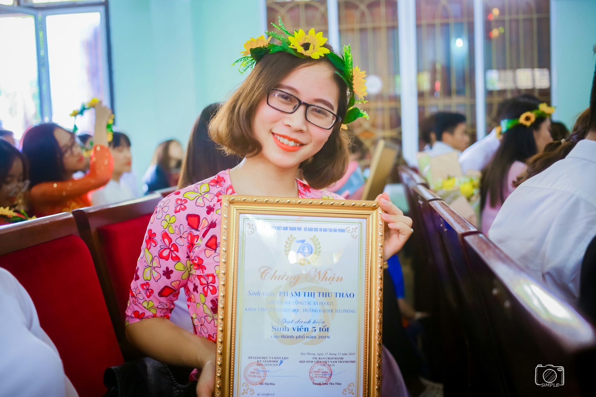 Cô sinh viên nhỏ bé Phạm Thị Thu Thảo với đề tài NCKH được công nhận cấp Bộ