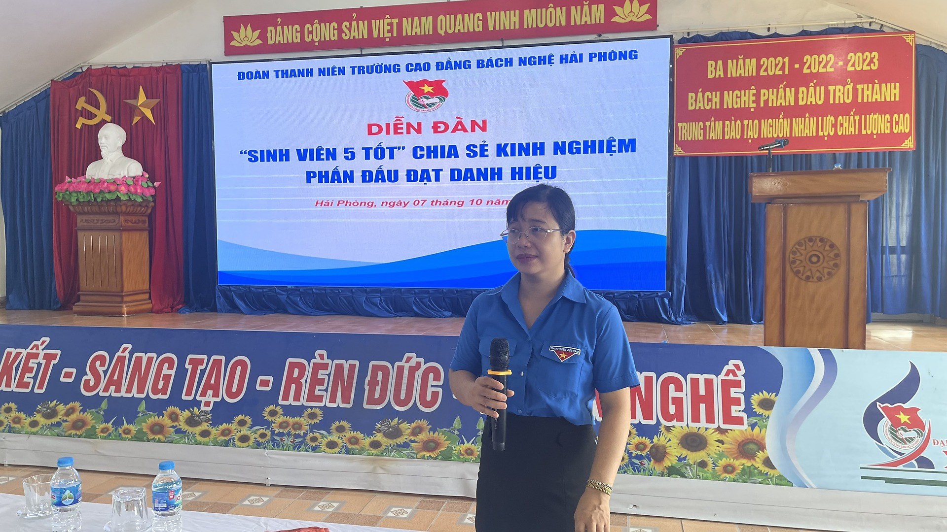 Đoàn Thanh niên Trường Cao đẳng Bách Nghệ Hải Phòng tổ chức Diễn đàn "Sinh viên 5 tốt" chia sẻ kinh nghiệm phấn đấu đạt danh hiệu năm 2023