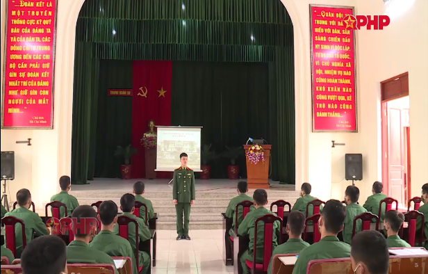 Tổ chức học tập chính trị bài 3 trong chương trình huấn luyện chiến sĩ nhập ngũ 2022