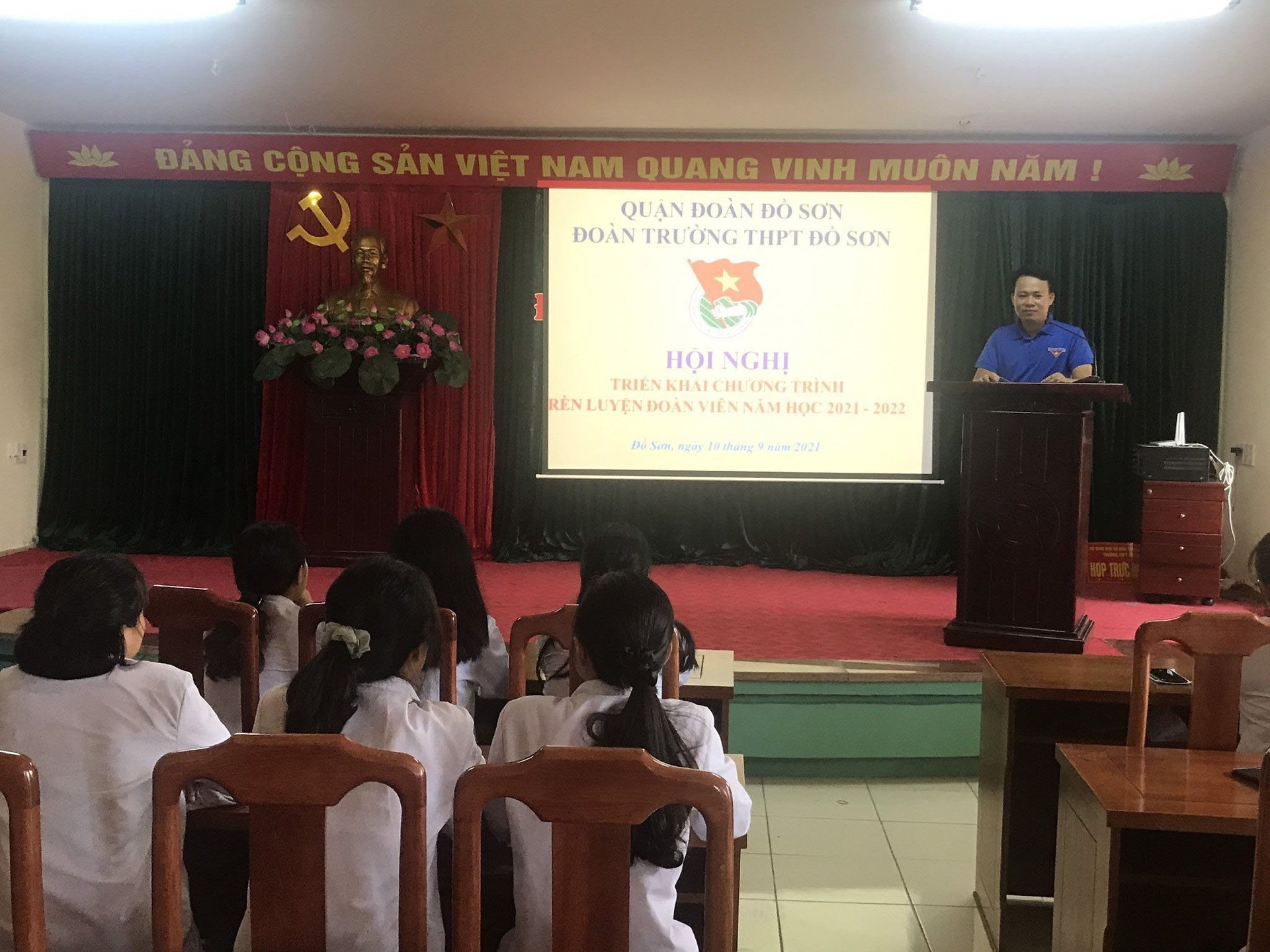 Hội nghị triển khai chương trình Rèn luyện đoàn viên năm học 2021 - 2022