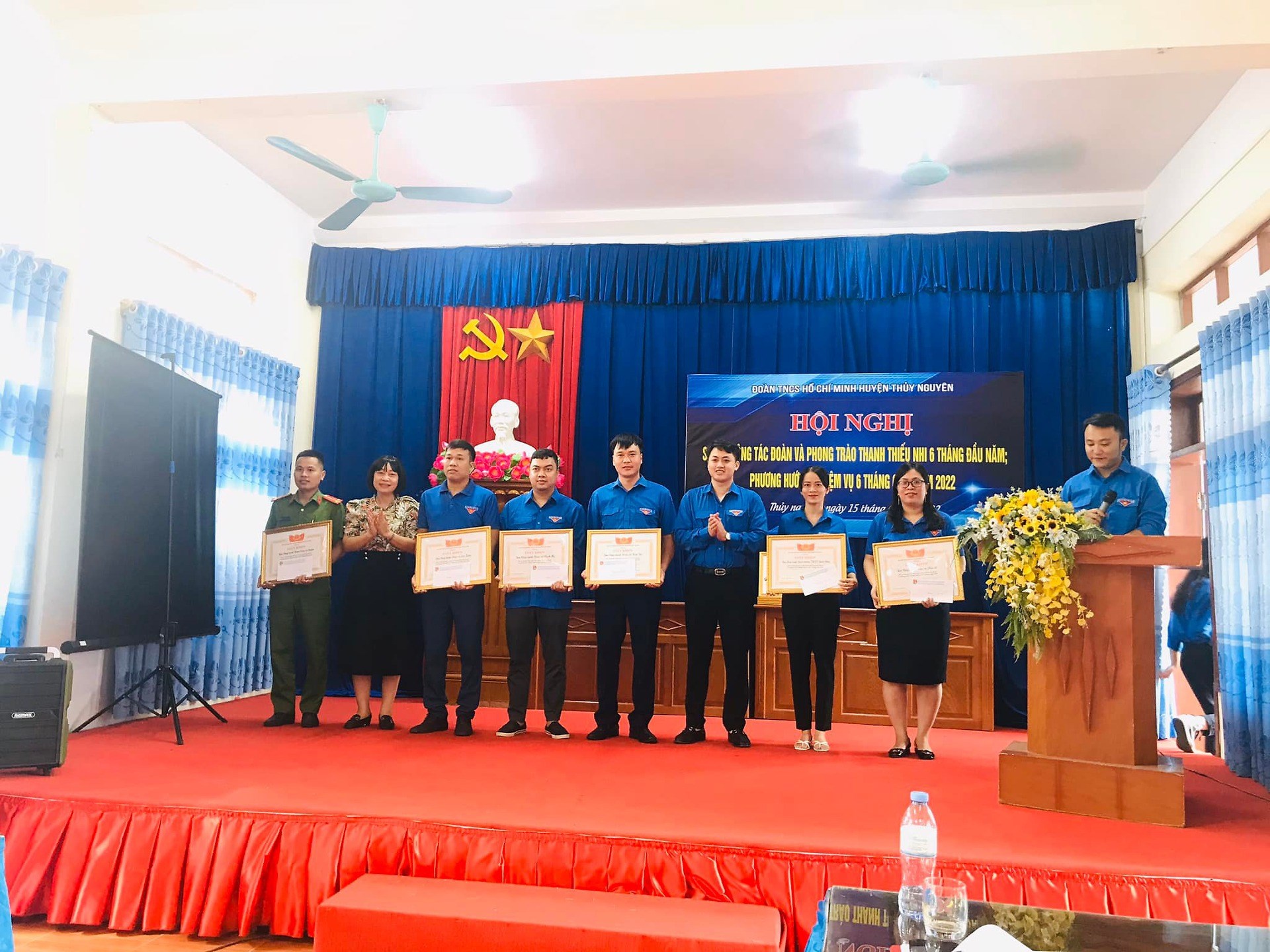 BTV HUYỆN ĐOÀN TỔ CHỨC SƠ KẾT NHIỆM VỤ 6 THÁNG ĐẦU NĂM ĐÁNH GIÁ BỔ KHUYẾT NHIỆM VỤ 6 THÁNG CUỐI NĂM 2022