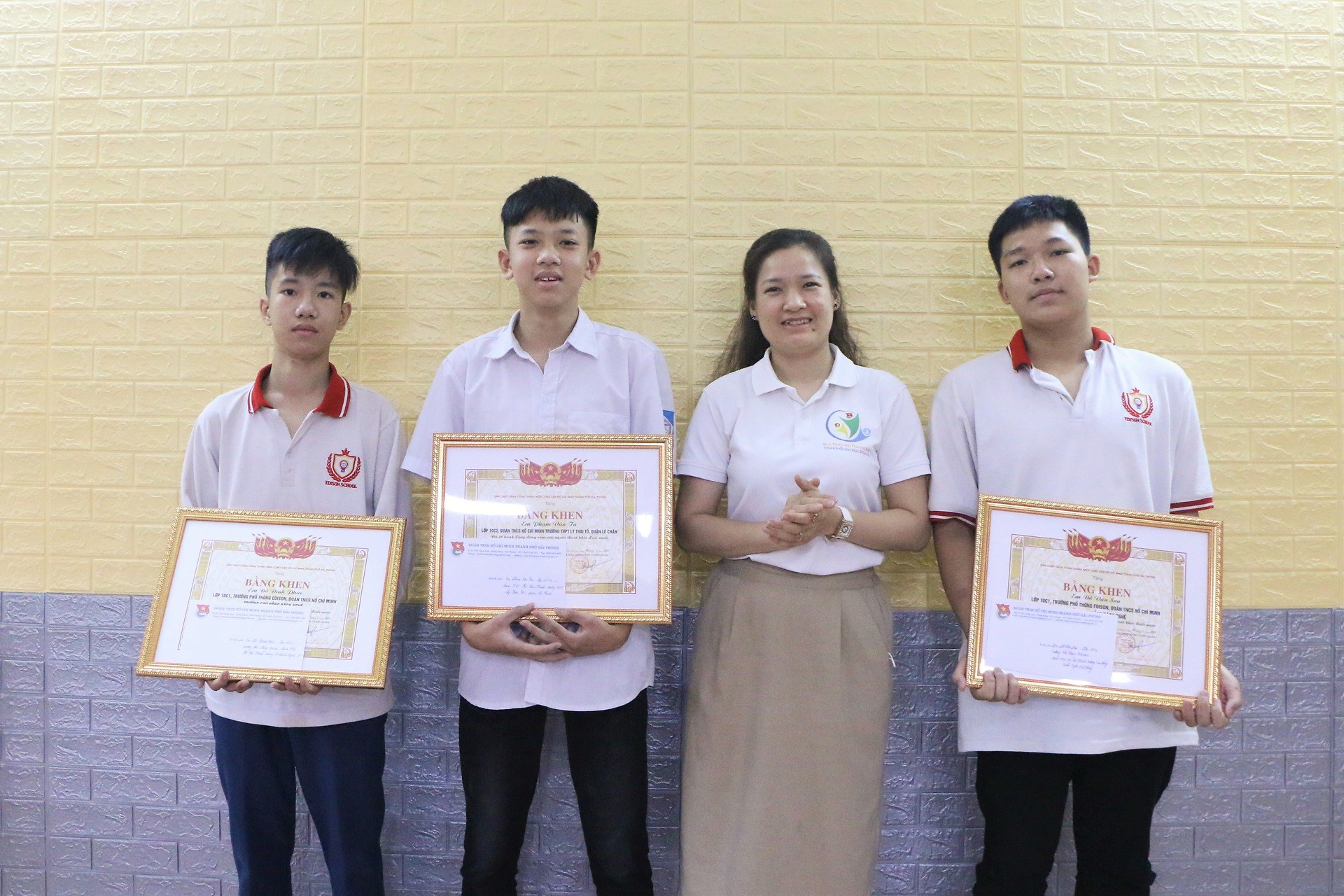 TUYÊN DƯƠNG TẤM GƯƠNG NGƯỜI TỐT- VIỆC TỐT