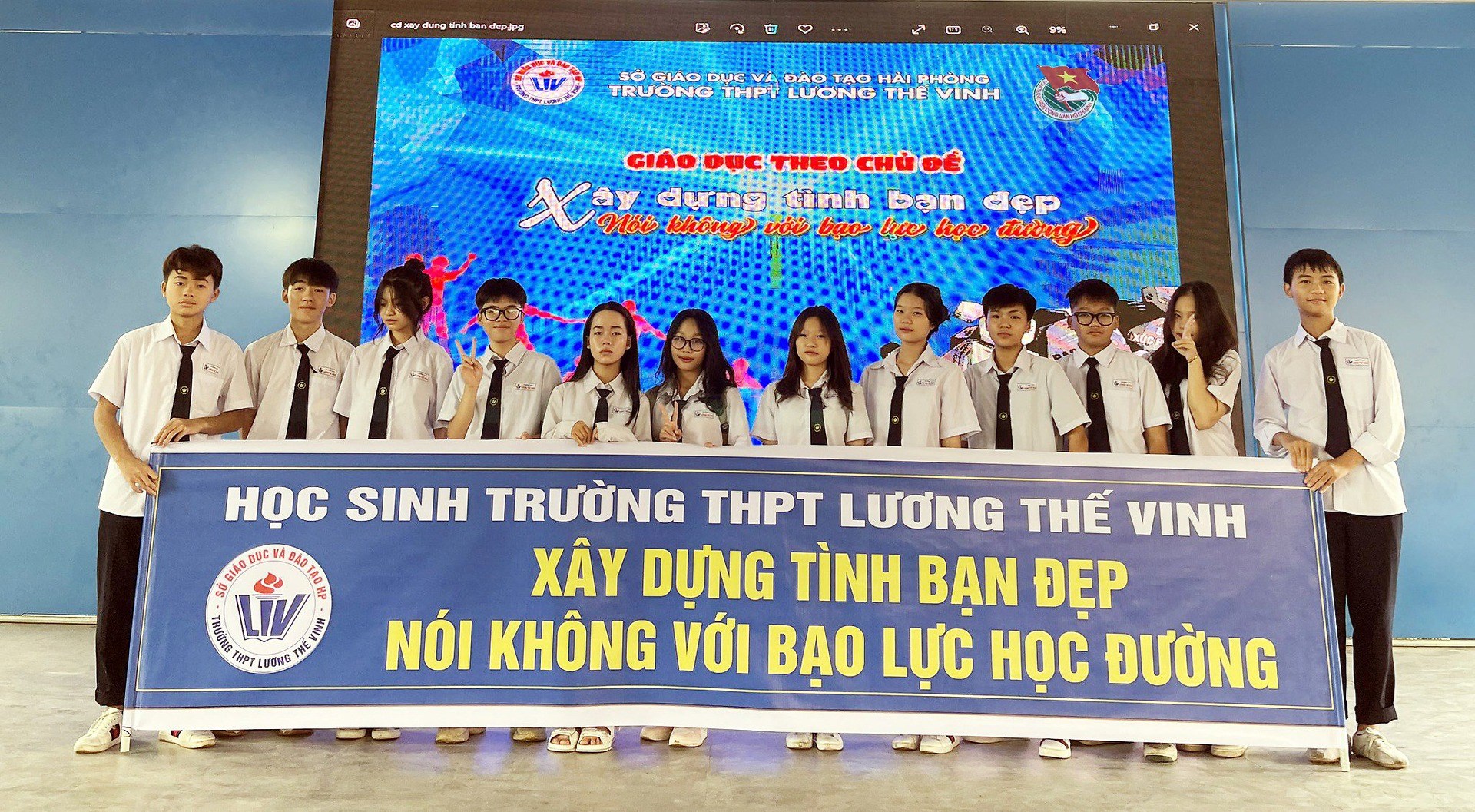 Đoàn trường THPT Lương Thế Vinh tổ chức Diễn đàn "Xây dựng tình bạn đẹp - Nói không với bạo lực học đường"