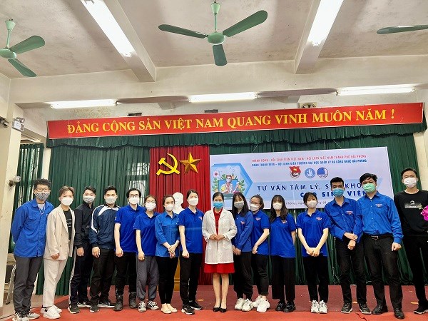 Đoàn trường HPU: Tư vấn tâm lý, sức khỏe cho sinh viên