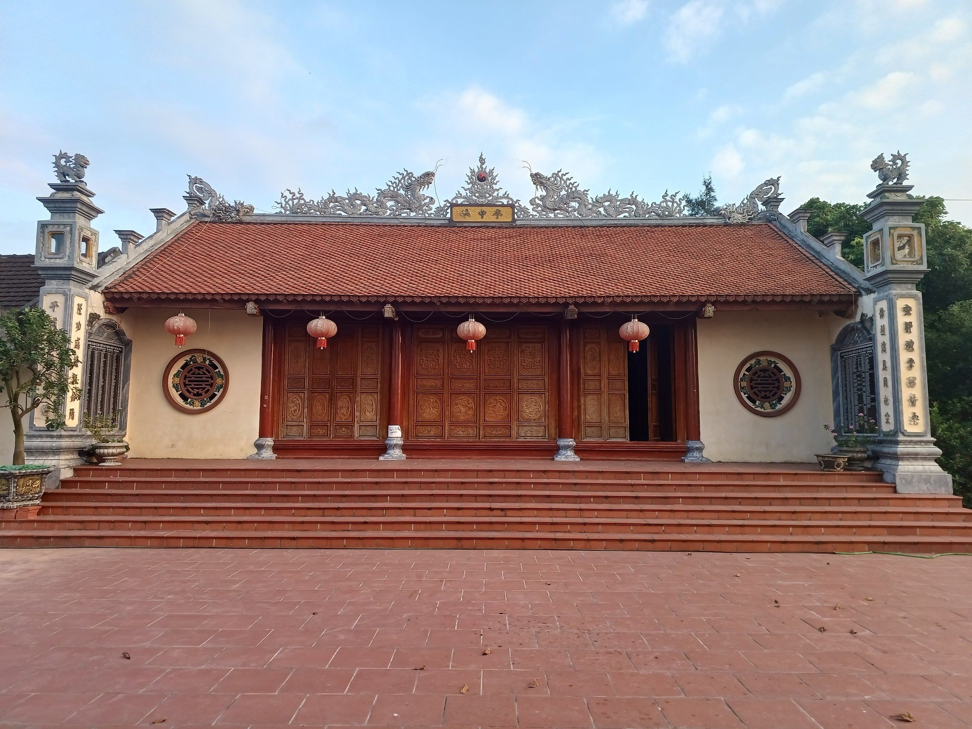 ĐÌNH TRUNG HOA - DI TÍCH LỊCH SỬ QUẬN DƯƠNG KINH