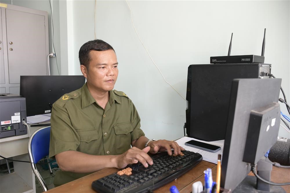 Công an viên gương mẫu, tích cực với công tác đảm bảo an ninh, trật tự ở cơ sở