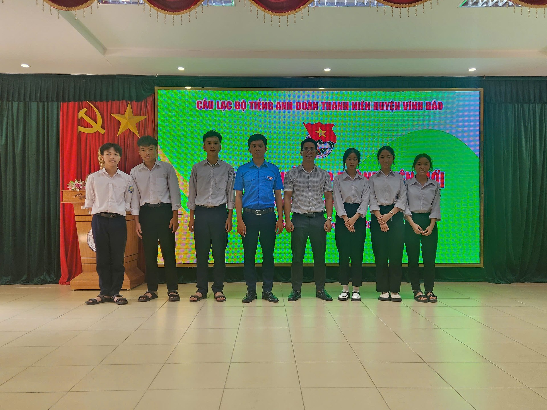 Câu lạc bộ tiếng Anh thanh niên huyện Vĩnh Bảo sinh hoạt tháng 9/2024