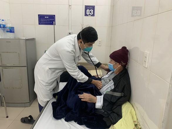 'Việc đầu tiên của một bác sĩ là có lòng thương yêu'